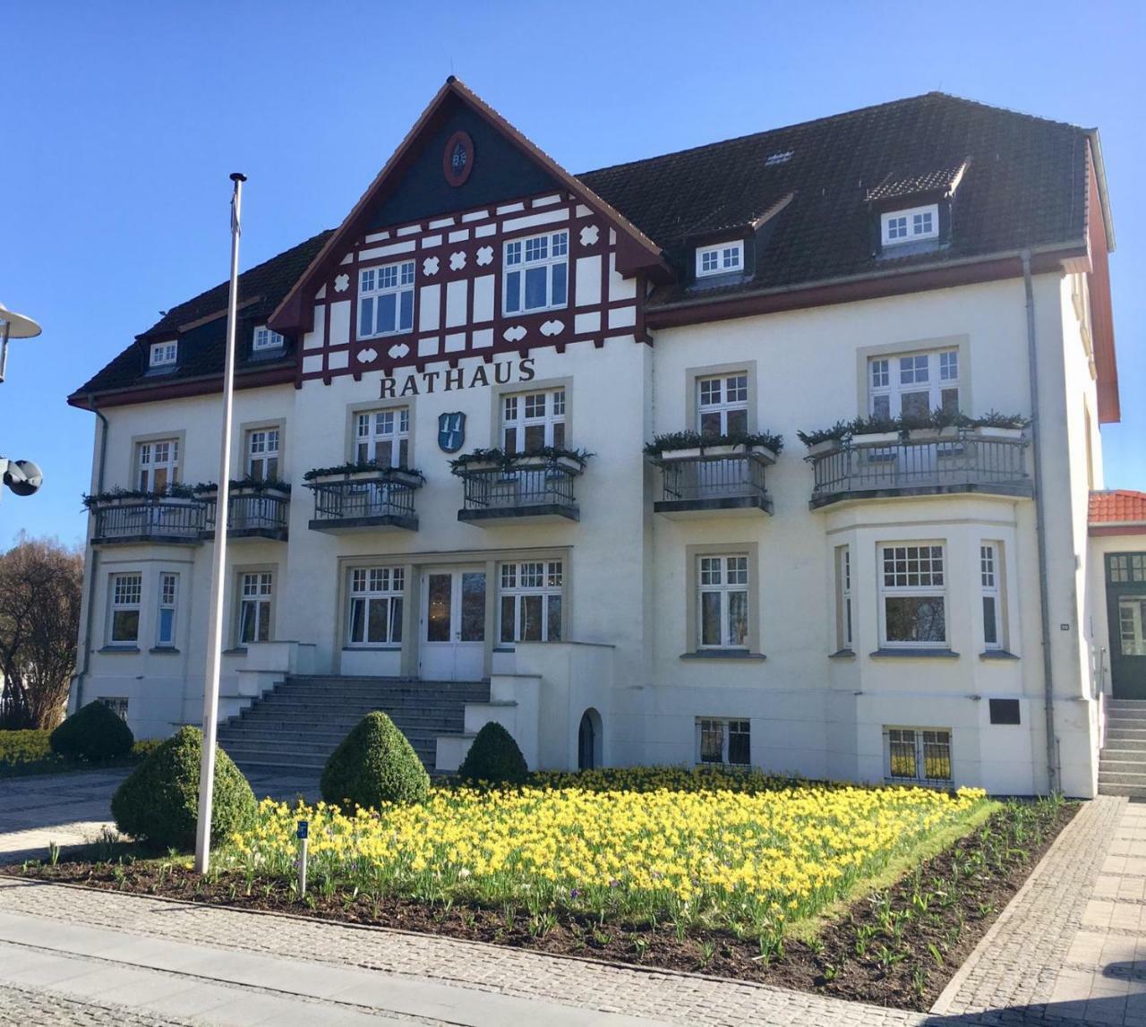 Fewo Schwalbennest Am Meer-Exklusiv-Eigener Strandzugang Kuehlungsborn Exterior photo